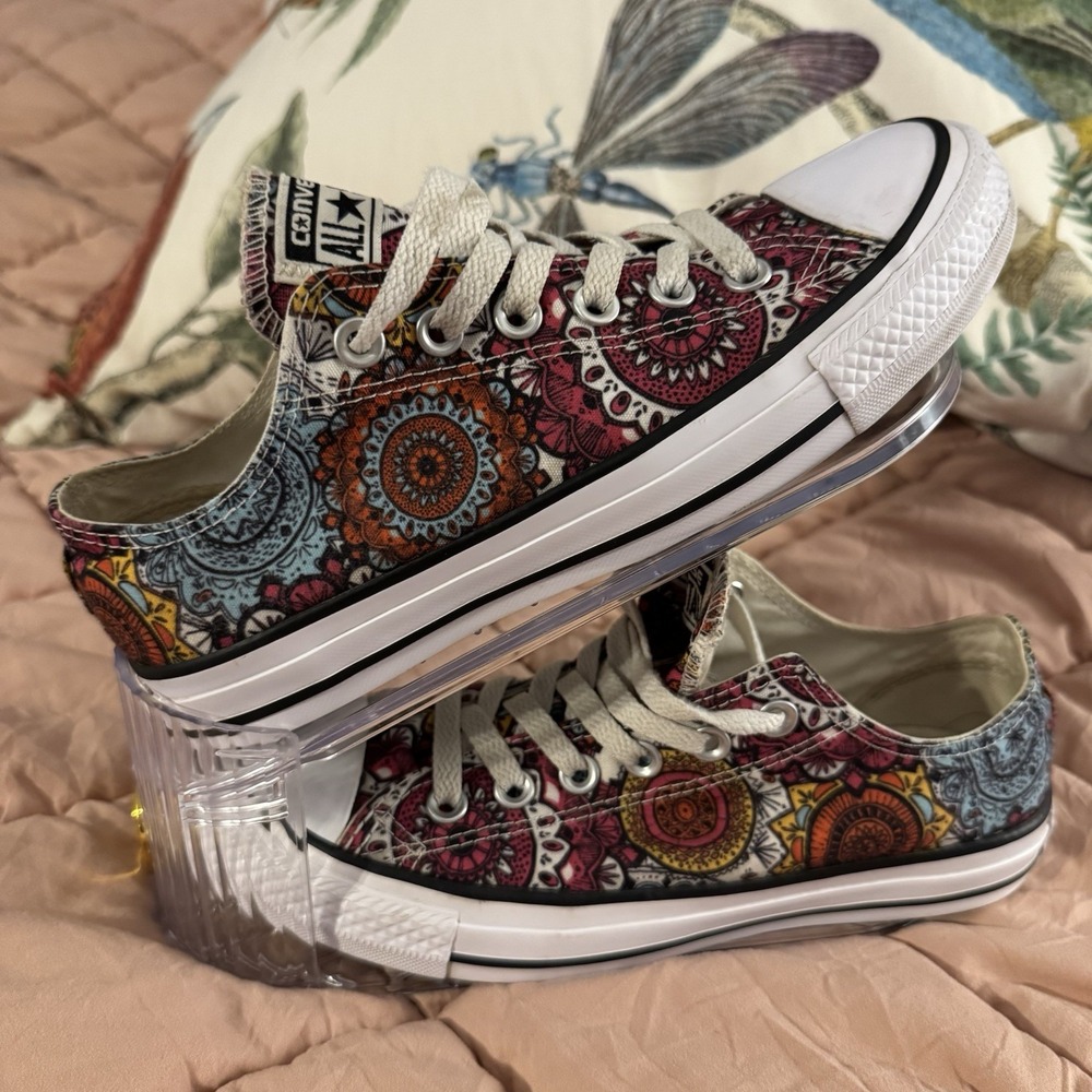 Hip‎ Converse Chuck Taylor All Star Lo Top Mandala Multicolor Sz Mens 5 wo's 7.